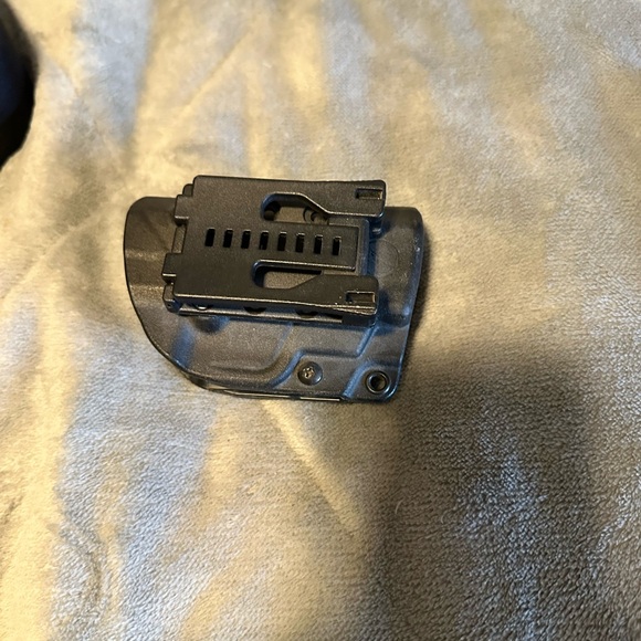 Taser Pulse - Picture 8 of 8